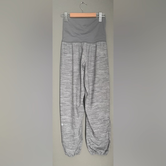 Lululemon Om Pant - Picture 2 of 8